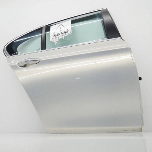 door right rear part right rear. BMW 5 F10 sedan paint X04