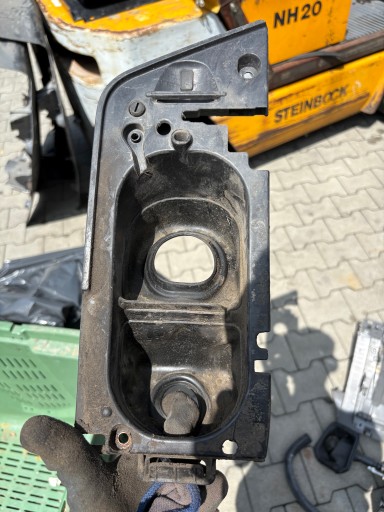 Gehäuse wklad Tankklappe des Kraftstoffsbehälters VW T6 2016- 7E0201251H
