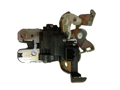 Замок крышки багажника Audi A6 C7 4H0827505