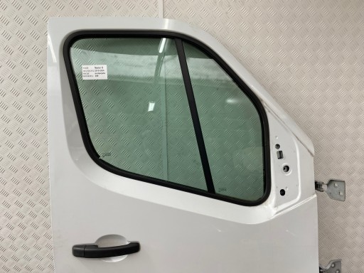 RENAULT MASTER III MOVANO B 10-18 dvere predné pravé predok farba 389