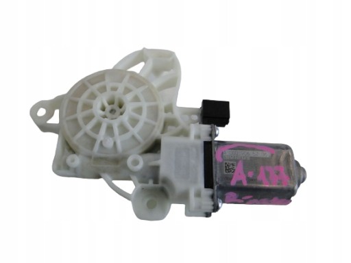 A0009065706 - Mercedes glb 247 x247 моторчик переднього правого скла