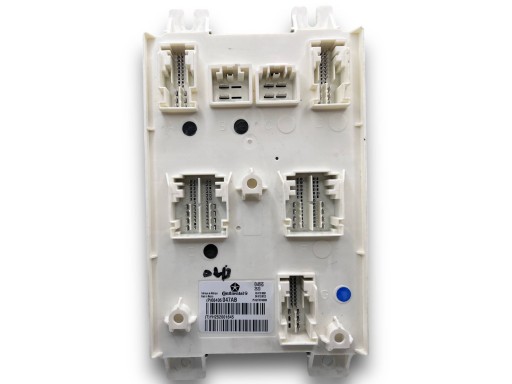 Maserati JEEP compartment control unit P68406047AB