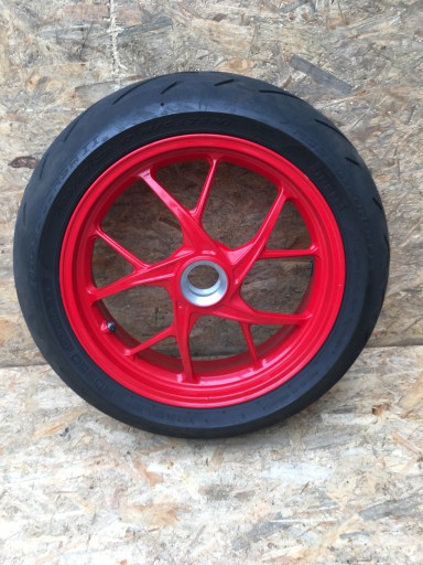 Обід заднє колесо PANIGALE V2 2021