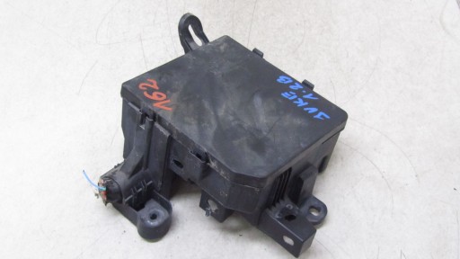 043/162 - Juke f15 1.2 блок запобіжників 284b7-1tx2b