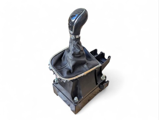 gear lever trim changes of the gear Opel Astra J 2012 8126201000