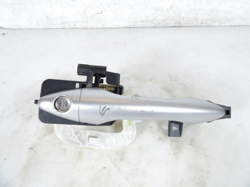 Hyundai ix35 09-13 handle door left front chrom 90721-00400