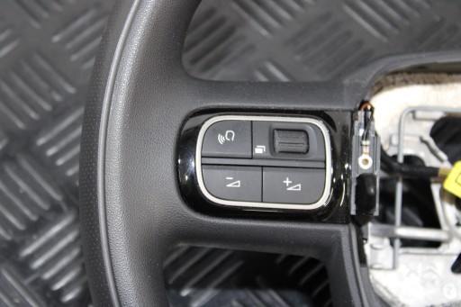 lenkrad MULTIFUNKCYJNA CITROEN C3 III 3 LIFT