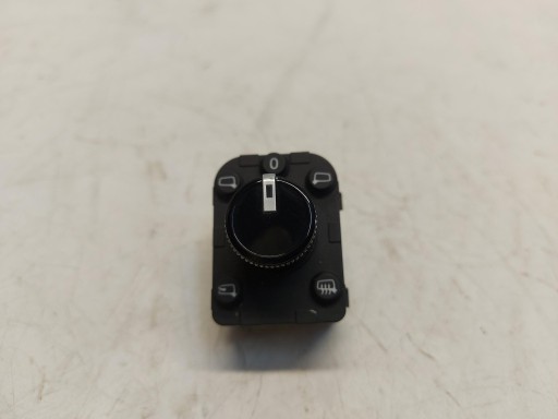 Audi A7 II 4K8 4M0 TFSI mirror control switch button
