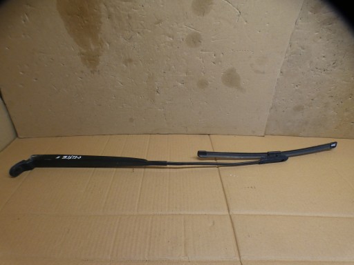 PEUGEOT 301 LIFT wiper arms front 9804766280 9804766180