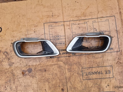 8074268 8074267 - BMW X7 G07 наконечник глушника лівий і правий