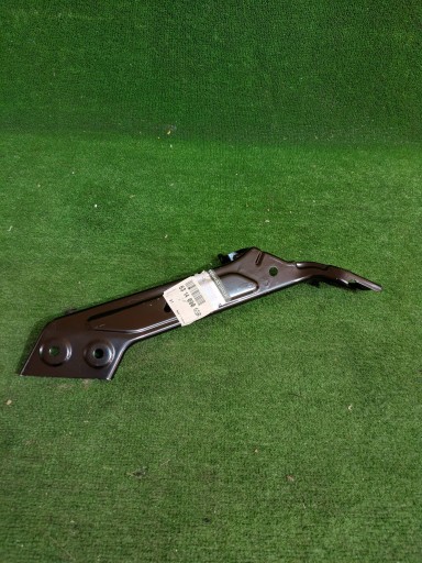 staffa parafango sinistro inferiore RENAULT MEGANE IV