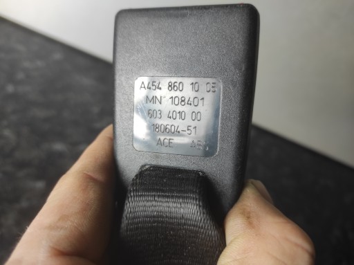 MITSUBISHI COLT KLAMRA HINTEN ÖV, SZÍJ SICHERHEITS A4548601005