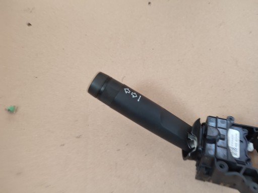 Commodo essuie glace Commodo phares OPEL MERIVA B 13305522 13257534
