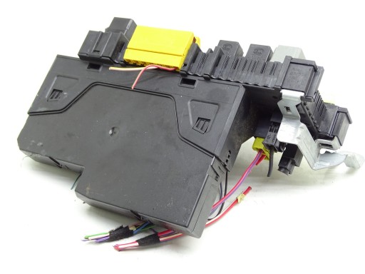 control unit module SAM MERCEDES C W204 2045458832