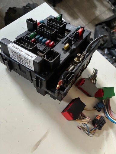 KOSTKI WTYCZKI STEROWNIKA BSM Citroen Peugeot B3 9646405280