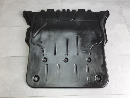 Audi A3 8Y cover below engine 5WA825236C