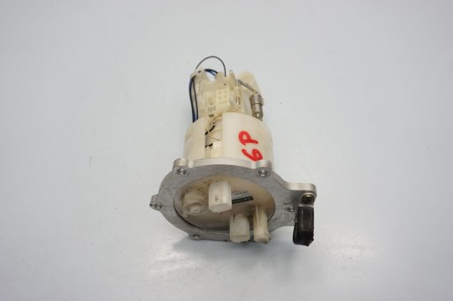 891062644804332 - YAMAHA YZF-R6 RJ05 RJ09 03-05 топливный насос