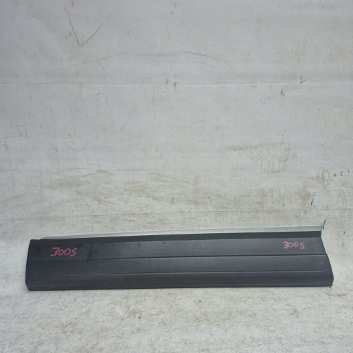 VW TIGUAN LIFT 5N0 11- moulding door left front 5N0854939D