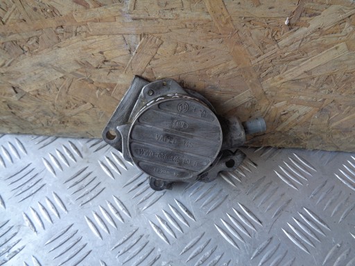 038145101B - НАСОС VACUM WAKUM SEAT CORDOBA И 1.9 TDI 93-
