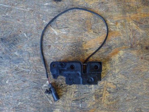 8P0823509H 08-12 - AUDI A3 8P замок защелка капота датчик микро контакт