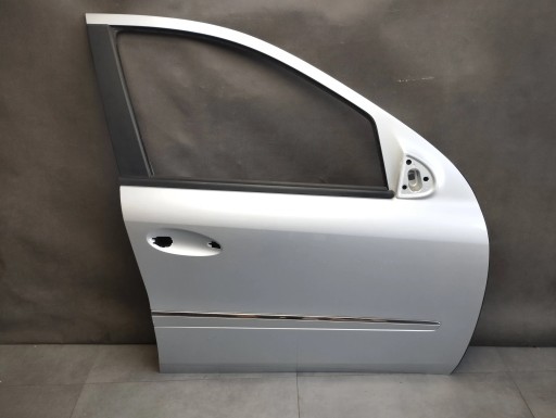 Mercedes ML W164 door right front 775