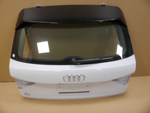 82A827025A - AUDI A1 82A ЗАДНЯЯ ОТКРЫТКА БАГАЖНИКА LS9R КАМЕРА
