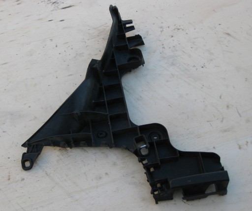 AUDI A3 8P LIFT 08-12r bumper bracket right rear part 8P3807378B
