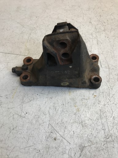 Support Support plaque Moteur HYUNDAI I40 1.7 CRDI