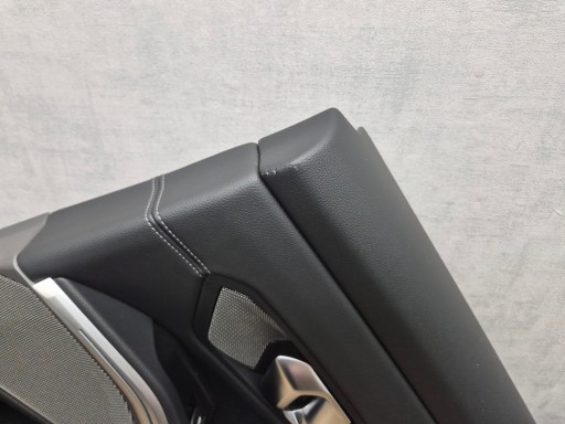 BMW 3 G20 G21 upholstery side door right rear part HARMAN KARDON black leather