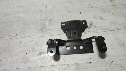 Mazda 3 III BM 17r 1.5d Halter Halter