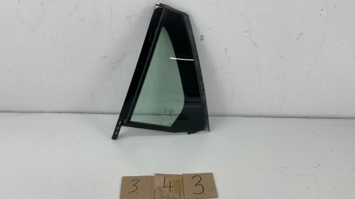 A2537300155 - MERCEDES GLC W253 кузовне скло 17R