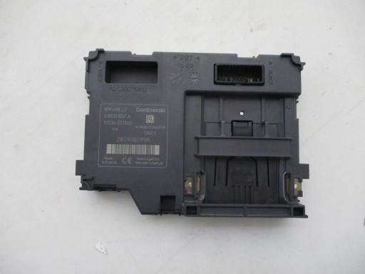 Lecteur KARTY RENAULT 285908099R