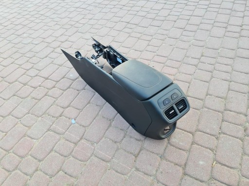 Tunel europa grzane ladowarka Opel Insignia B