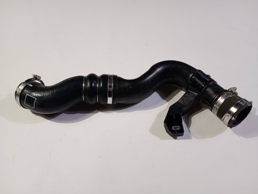 pipe hose wiring of the intercooler turbo tube Ford Explorer VI 3.0 ST 2020