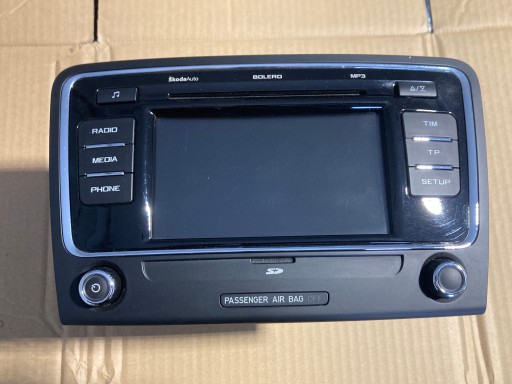 3T0035156F - РАДІО БОЛЕРО SKODA SUPERB II 3T0035146F