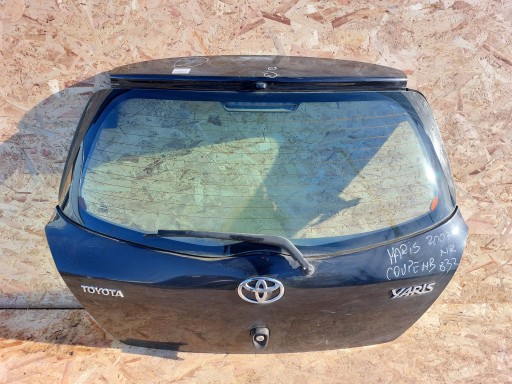 boot door Toyota Yaris II 06-11