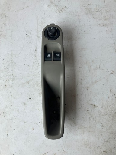 window control switch of mirrors RENAULT ZOE 829502349R