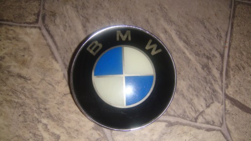 BMW E39 EMBLEMAT ZNACZEK