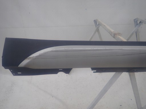 BMW X1 E84 X-LINE threshold right moulding threshold right