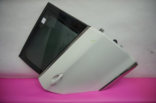 ABZ1-EC - Праві задні двері peugeot 2008 ewpb