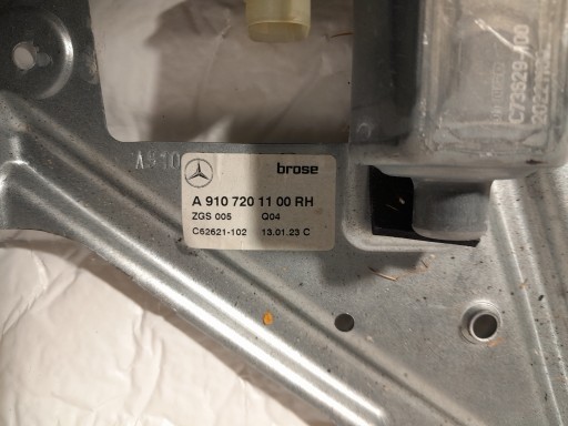 MERCEDES SPRINTER W910 mechanism windows right A9107201100
