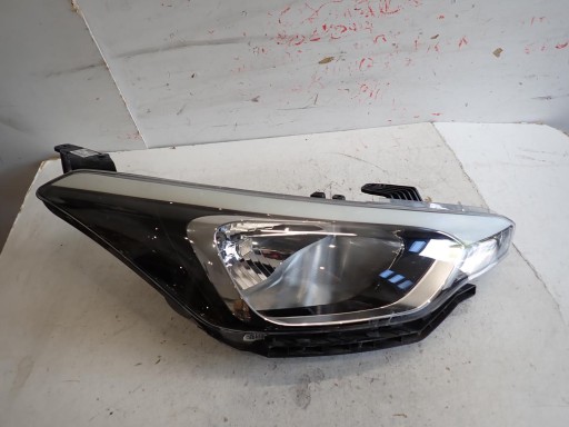 light front front right HYUNDAI I20 II 2015- 92102-C8000
