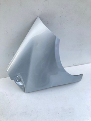 fender right front Mercedes A W169 761 04-08r.