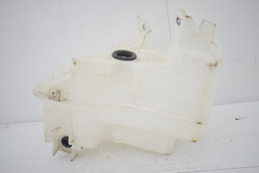 washer fluid tank TOYOTA PRIUS IV 060851-577