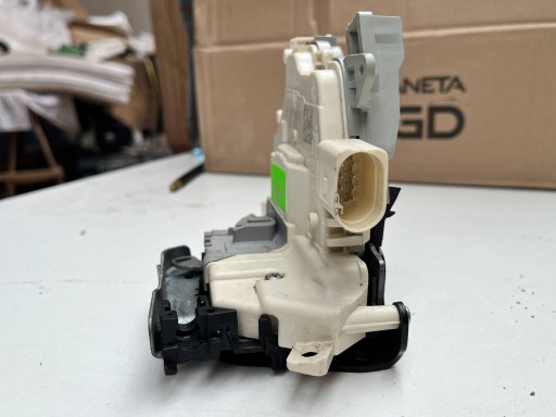 lock door right rear part rear Audi A3 8V A6 C7 A7 Q2 Q3Touareg 4G0839016C !J