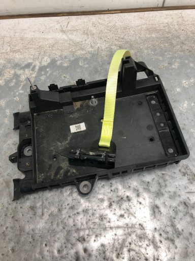 držač akumulatora MERCEDES W177 A1776204701