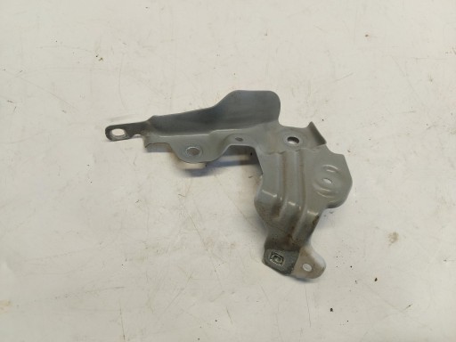 BMW F40 M135i staffa parafango sinistro 7450387