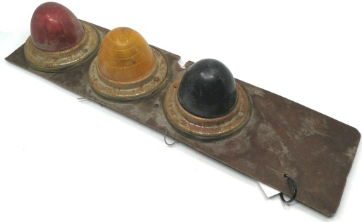 005077 - Задній ліхтар ретро автомобіля ford daf bmw dkv