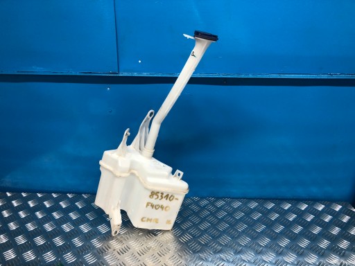 85310-F4040 - TOYOTA CHR БАЧОК ОМИВАЧА