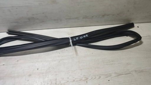 Toyota C-HR and 1.2 19r gasket windows left front